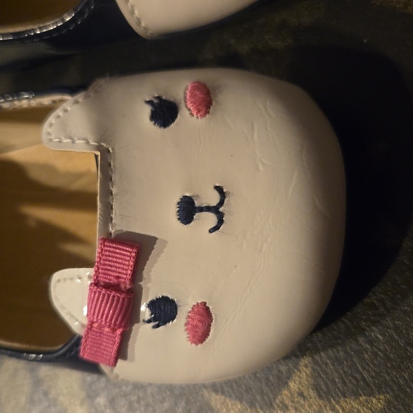 GYMBOREE KITTY SHOES - Picture 2 of 8